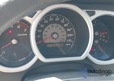 2005 Toyota 4Runner Sr5 V6 z USA, uszkodzony, nr VIN JTEBU14R858043999